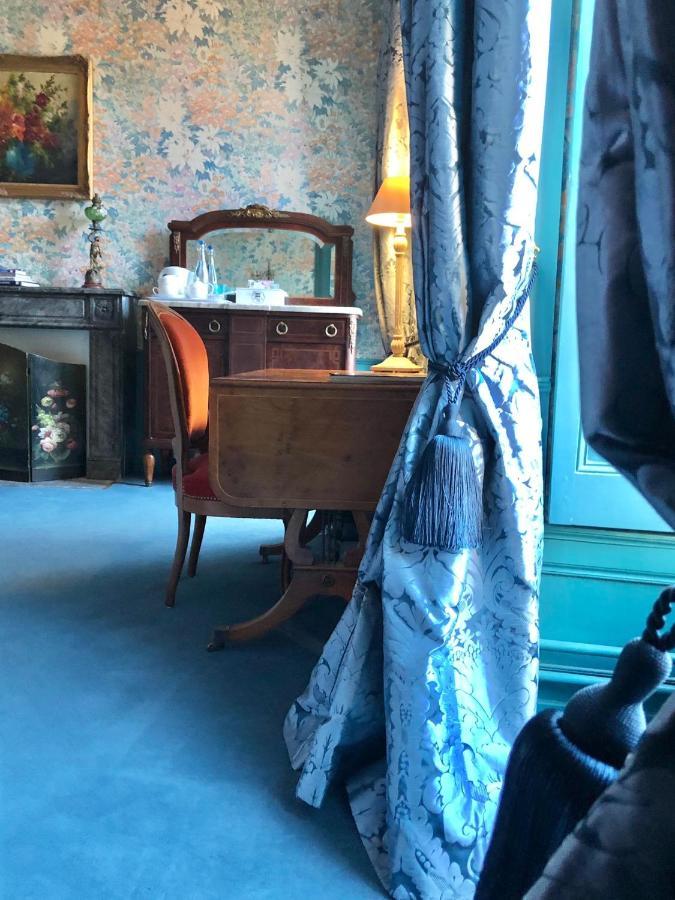 L'Hotel de Hercé Chambre d'Hote Mayenne Buitenkant foto